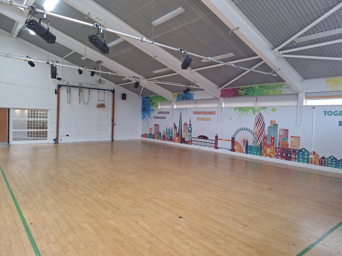 Hall 2 cF